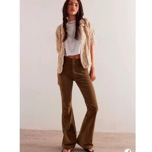 Free people we the free Jayde Cord Flare Jeans-Fir Green size 27
